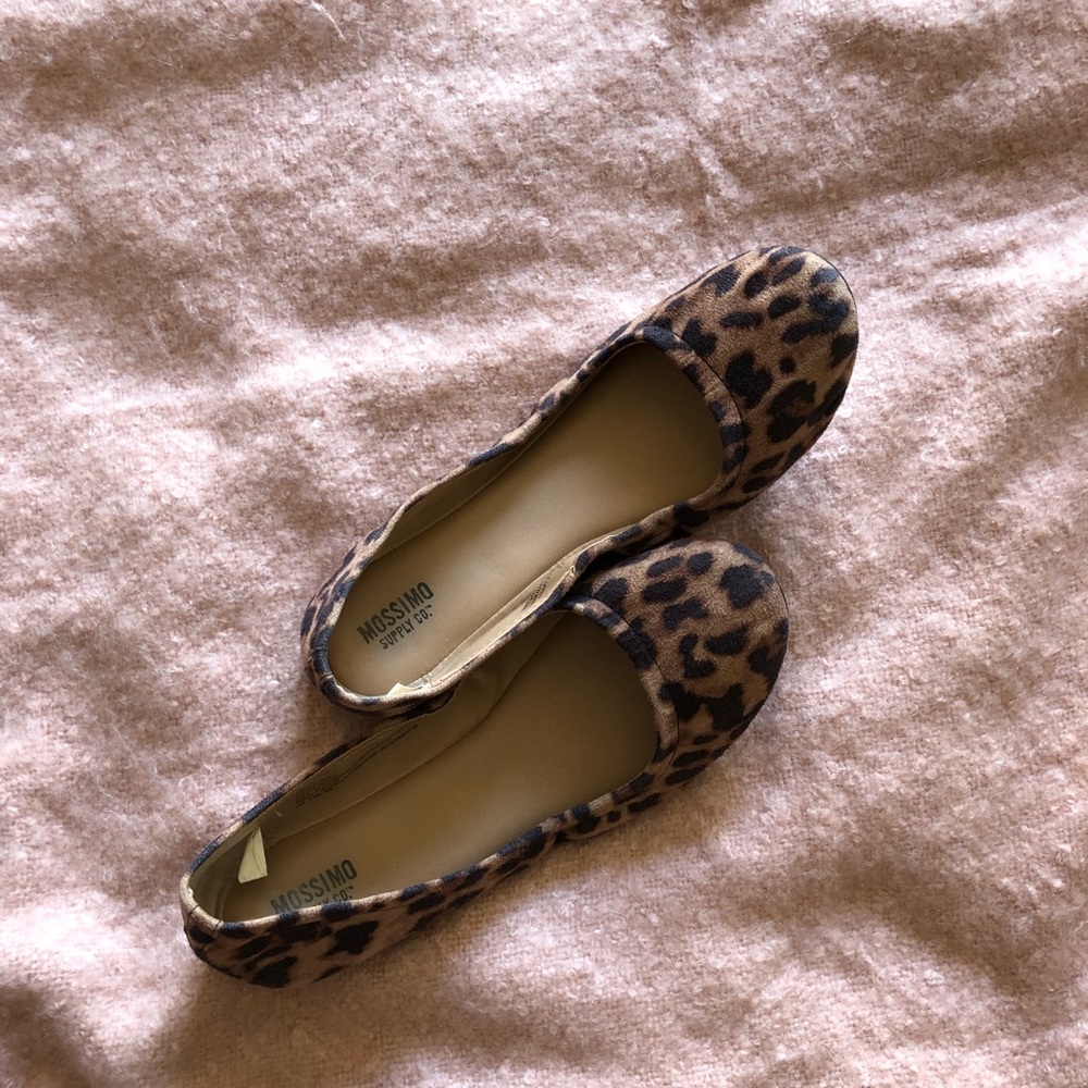 Leopard flats